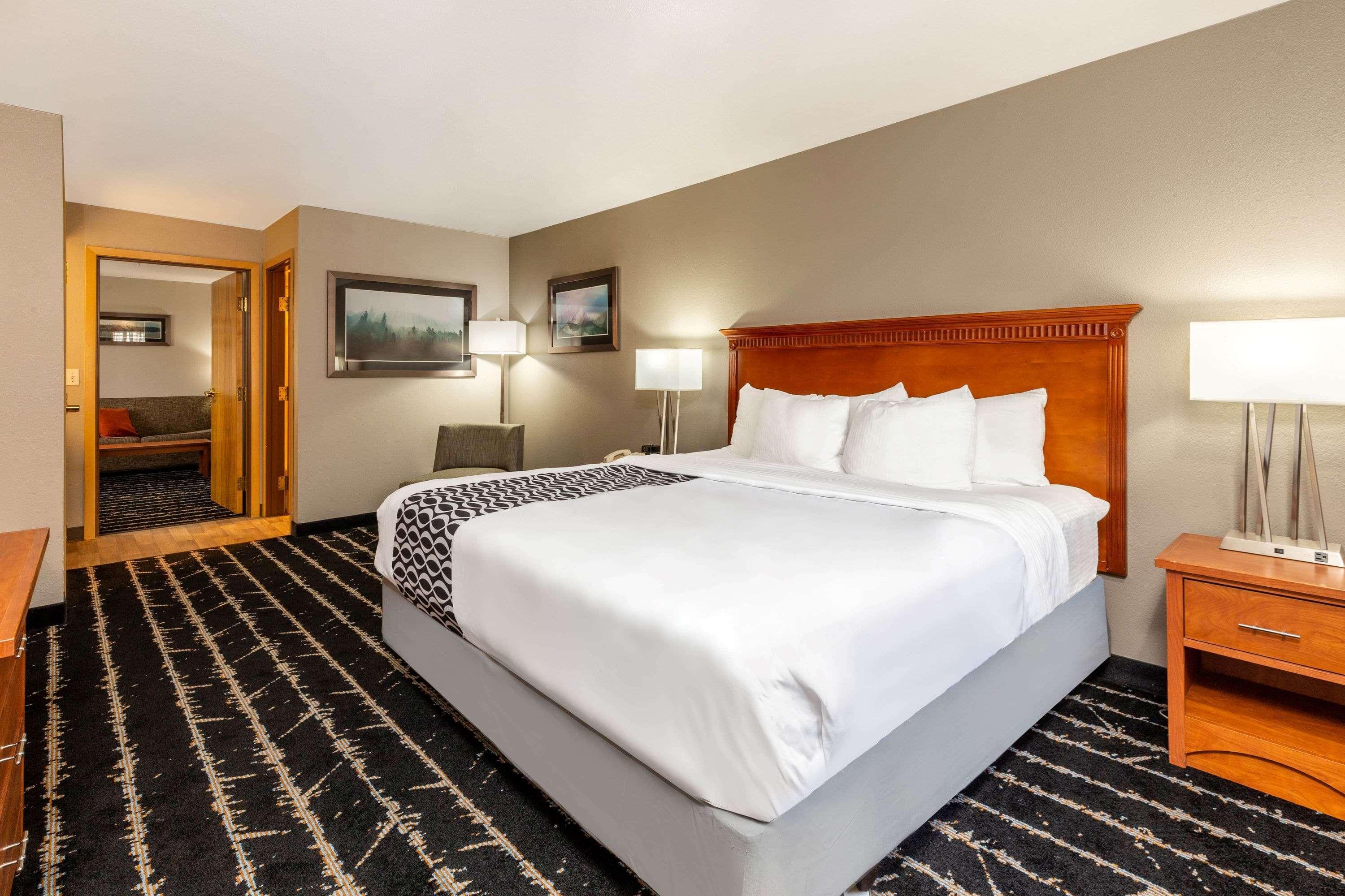 Hotel La Quinta By Wyndham Vancouver