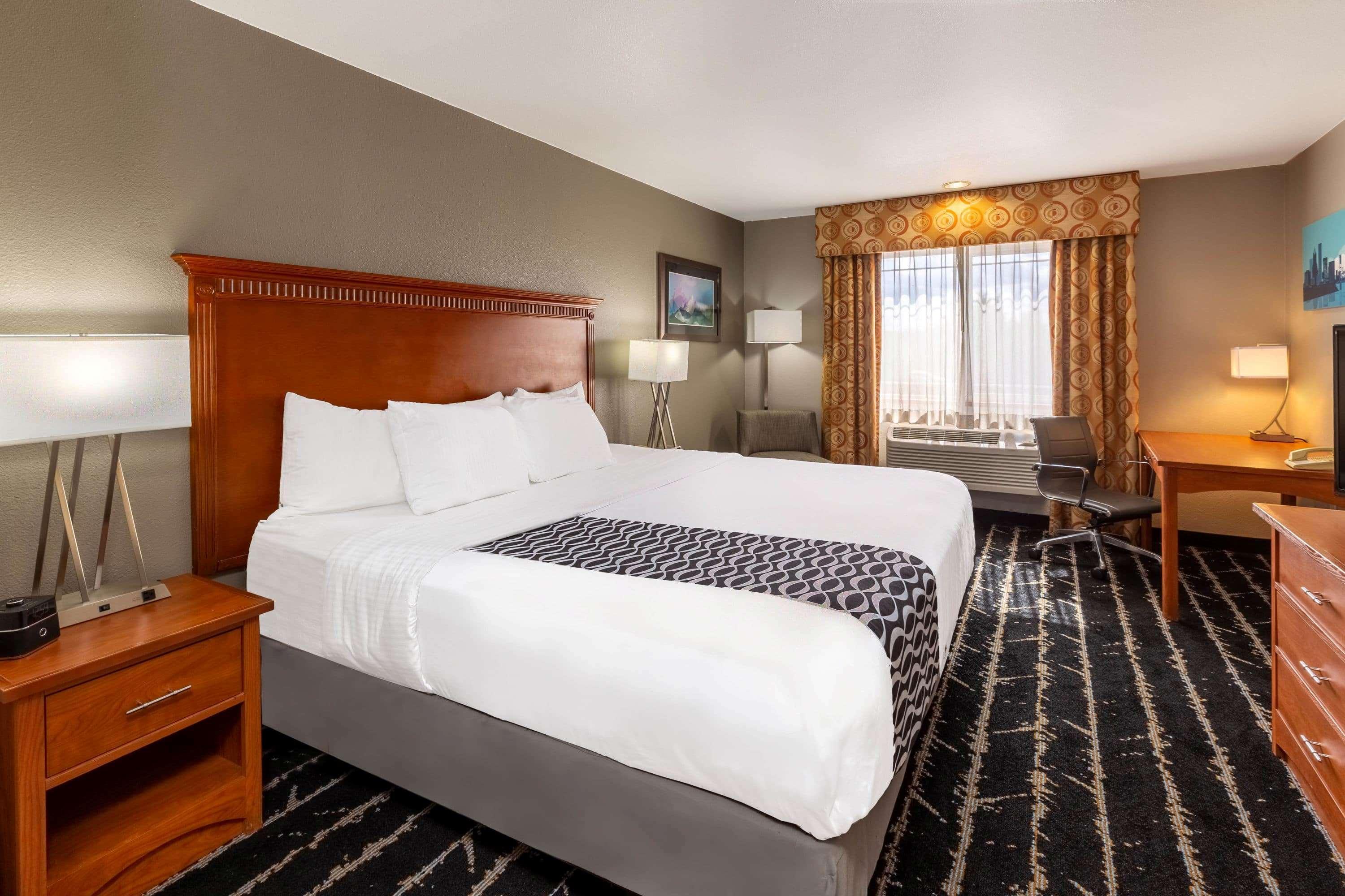 Hotel La Quinta By Wyndham Vancouver