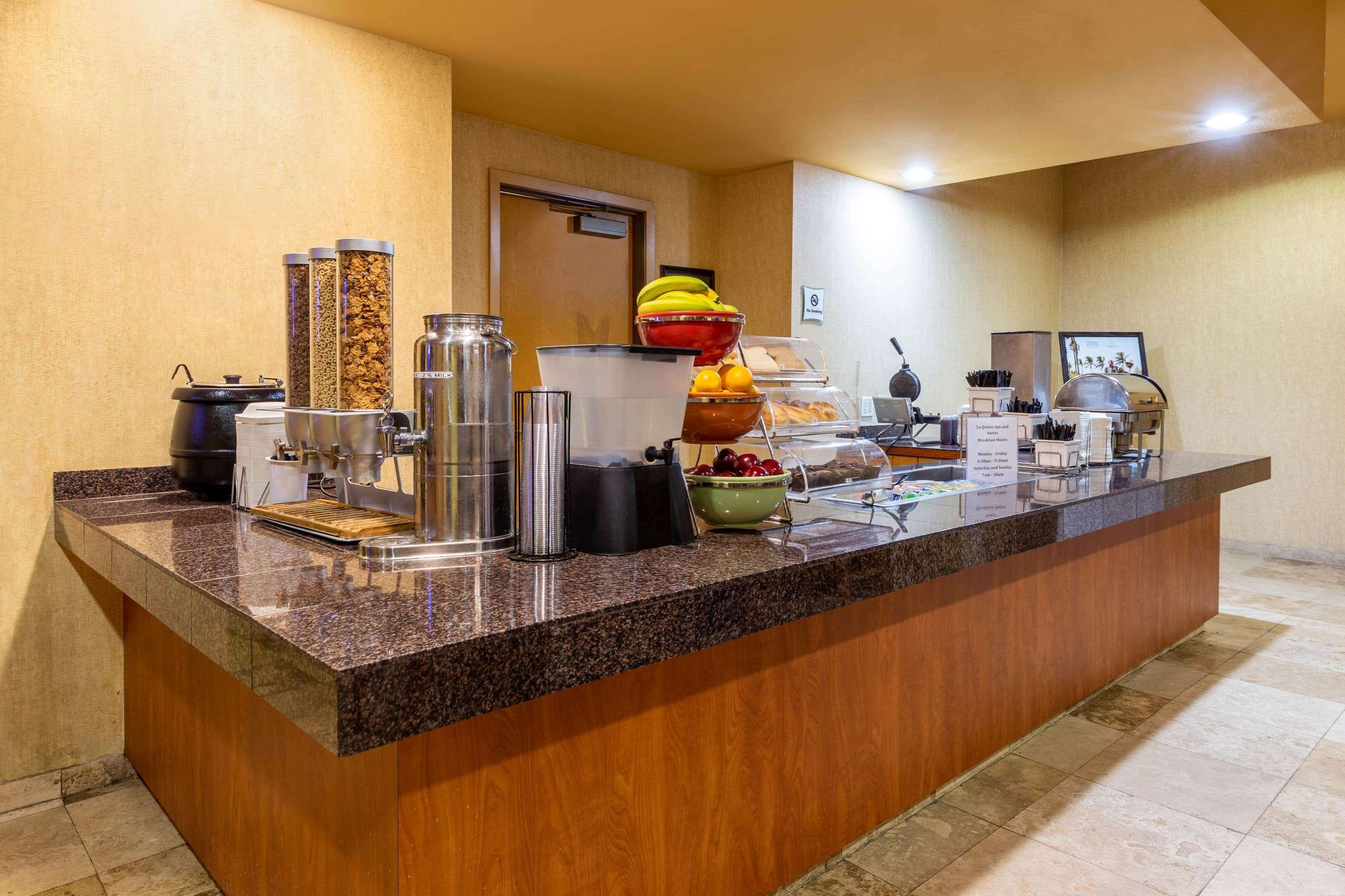 Hotel La Quinta By Wyndham 3*