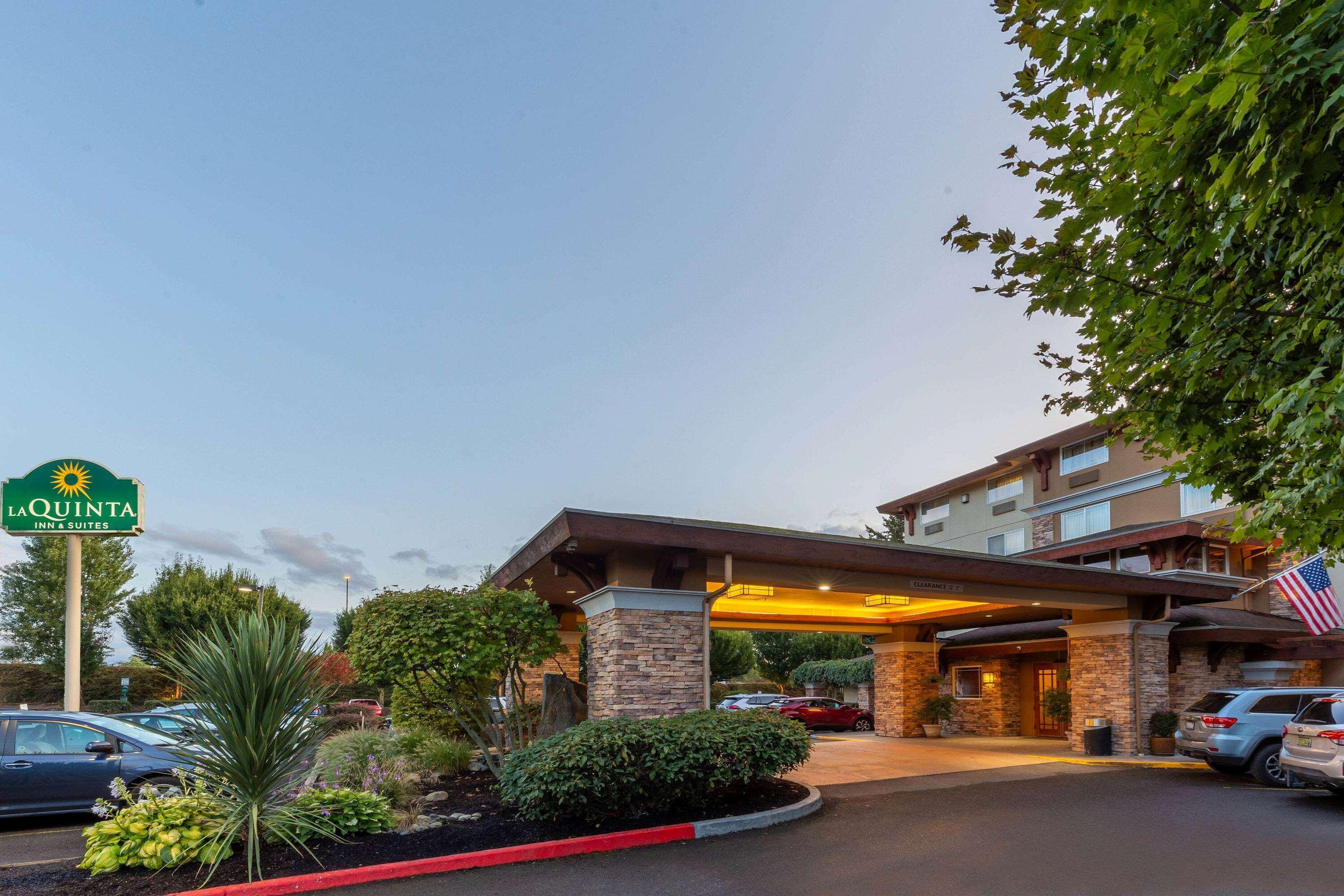 Hotel La Quinta By Wyndham 3*