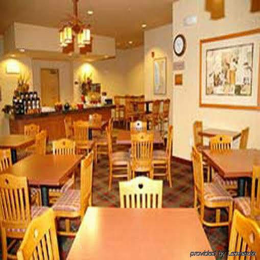 La Quinta By Wyndham Hotel Vancouver