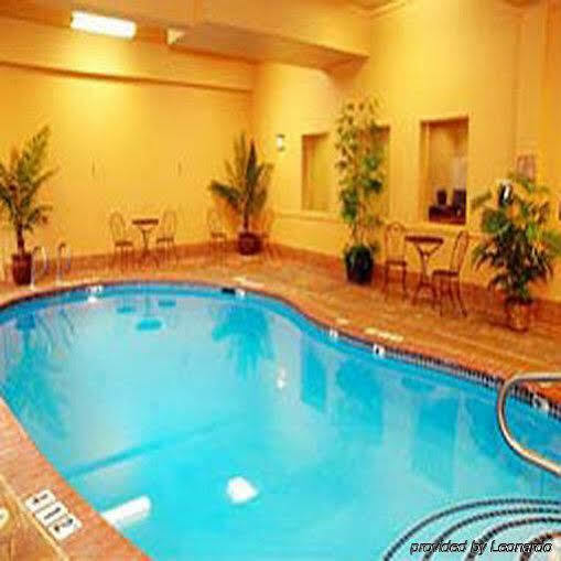 La Quinta By Wyndham Hotel